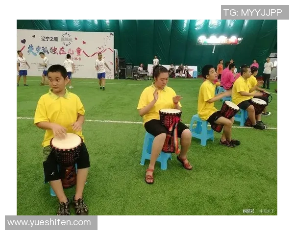 足球星书包引领时尚潮流 精选设计让孩子们与球场梦想同行 足球星书包引领时尚潮流 精选设计让孩子们与球场梦想同行